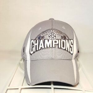 VTG Hat 2013 Auburn University Football SEC Champions Locker Room Hat.